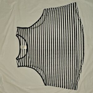 Time and Tru Women's Size 2X (20W-22W) Striped Tank Coverup, Black White New